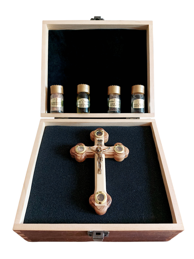 Coffret religieux Terre Sainte avec crucifix bois d’olivier et fioles de reliques
