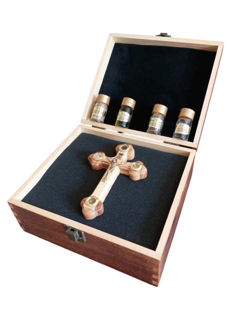 Coffret Terre Sainte avec crucifix et reliques chrétiennes